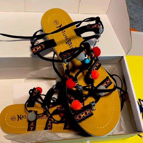 Nature Breeze Women Mixed Media Tribal Sandals - Picture 4 of 4